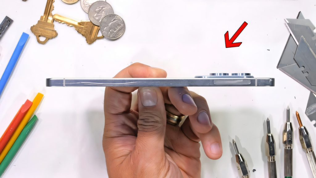 Ультратонкий-galaxy-s25-edge-оказался-неожиданно-прочным,-даже-в-руках-jerryrigeverything