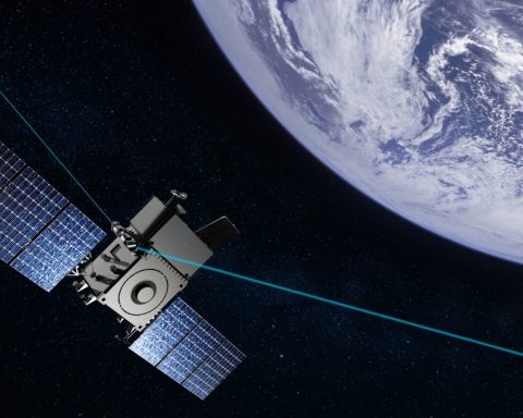 Космические-силы-США-заказали-разработку-спутников-для-отслеживания-ракет