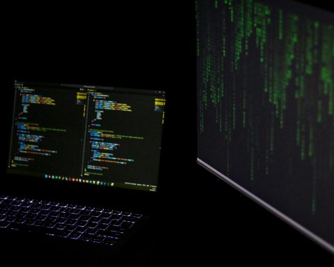 Хакеры-используют-фишинговые-сайты-для-кражи-биометрии