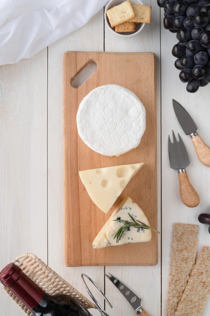 Врач-рассказала-о-важности-правильного-хранения-сыров-с-плесенью