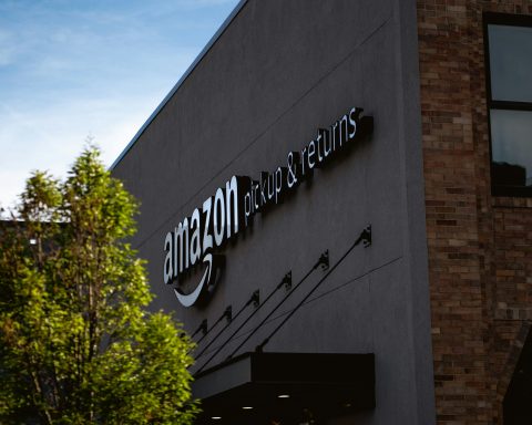 amazon-потратит-$20-млрд-на дата-центры