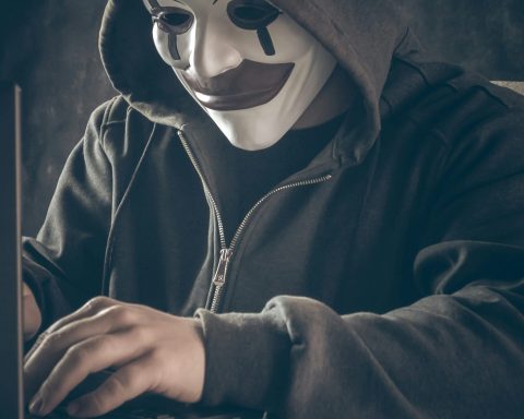 Эксперт:-даже-двухфакторная-аутентификация-беззащитна-перед-современным-фишингом