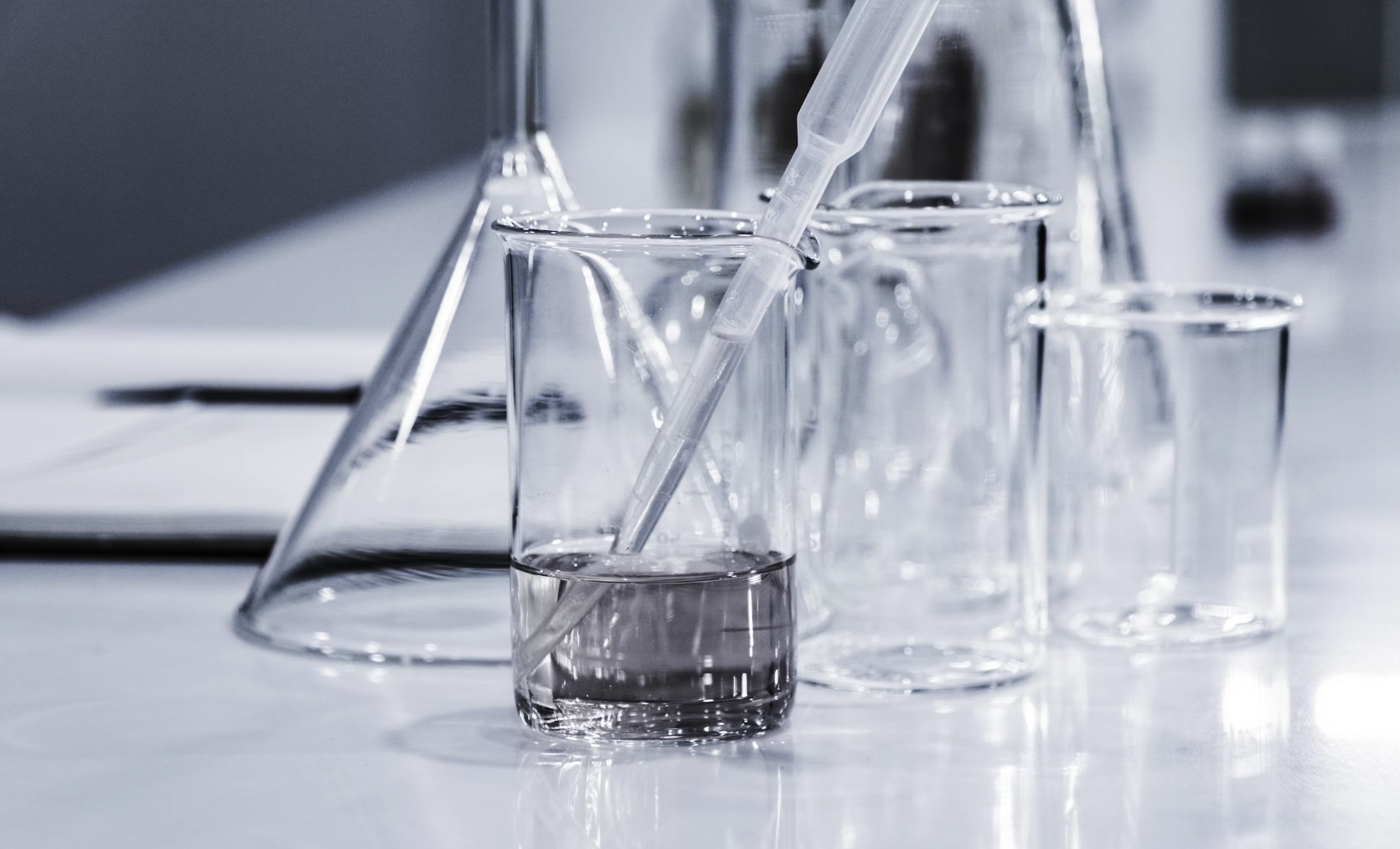 В Красноярске-создали-компактные-и точные-оптические-фильтры-из серебра-и кварца