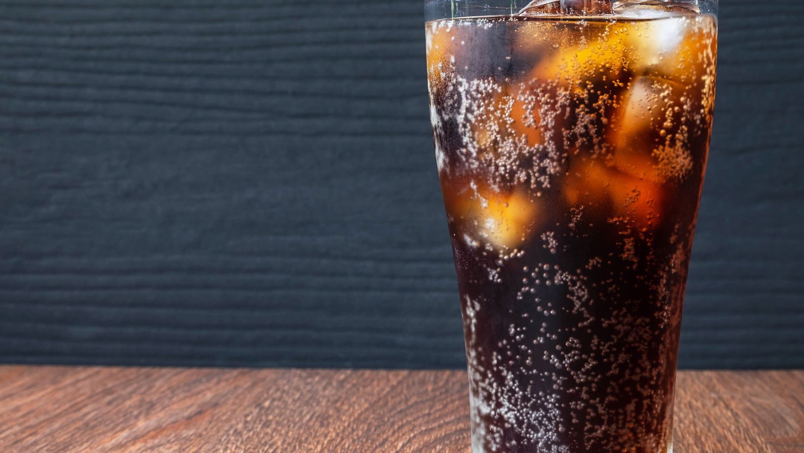 Учёные-обнаружили,-что-диетическая-газировка-повышает-риск-развития-диабета