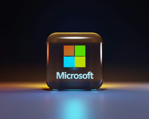 microsoft-пообещала-хранить-данные-европейских-клиентов-в Европе