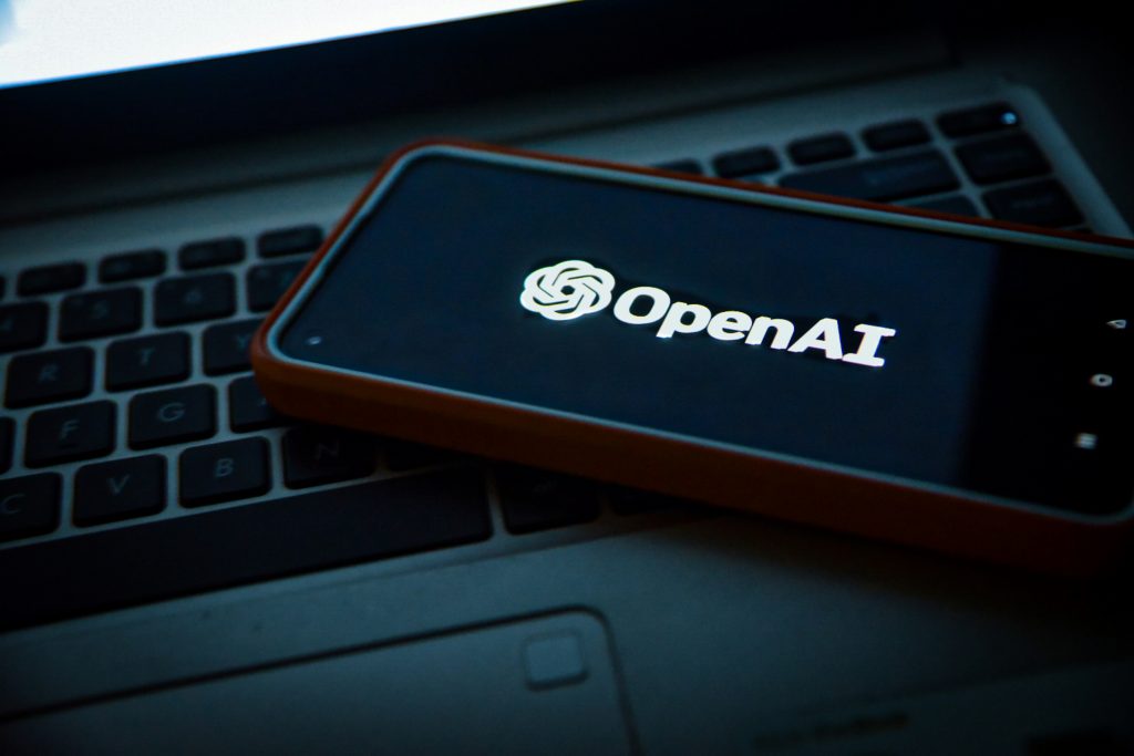 openai-обвинит-microsoft-в недобросовестной-конкуренции