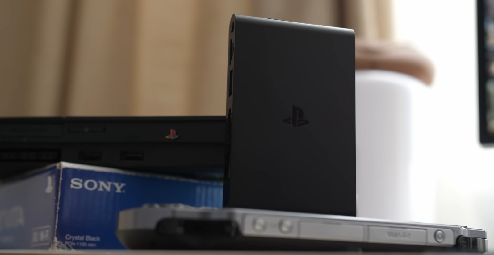 playstation-vita-в-виде-приставки-для-телика:-блогер-рассказал-о-провале-ps-tv