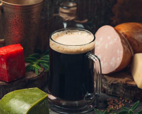 Эксперт:-настоящий-квас-отличается-от-подделки-перебродившим-сахаром