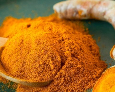 Лекарства-для-желудка-и-не-только:-с-какими-медицинскими-препаратами-взаимодействует-куркума