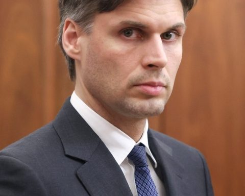 Роскосмос-запустит-интернет-спутники-«Рассвет»-с-Плесецка