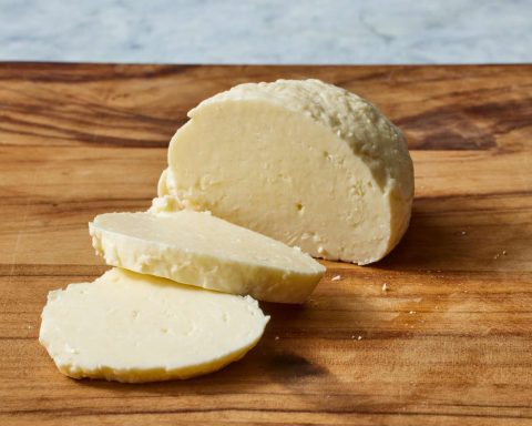 Моцарелла-и-другие-виды-сыров-для-улучшения-уровня-сахара-в-крови