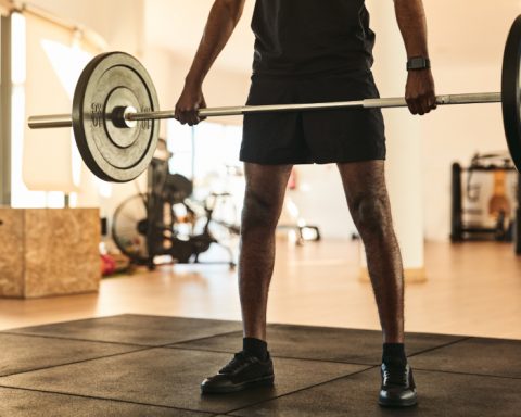 Улучшение-метаболизма-и-другие-преимущества-регулярного-подъёма-тяжестей