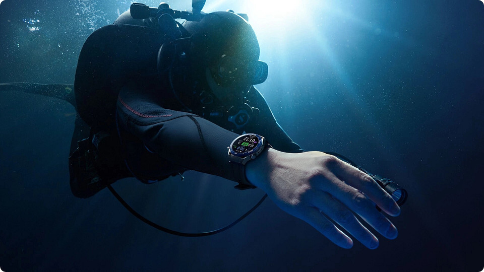 Часы-huawei-watch-ultimate-получили-функцию-отправки-экстренных-sms-по спутнику