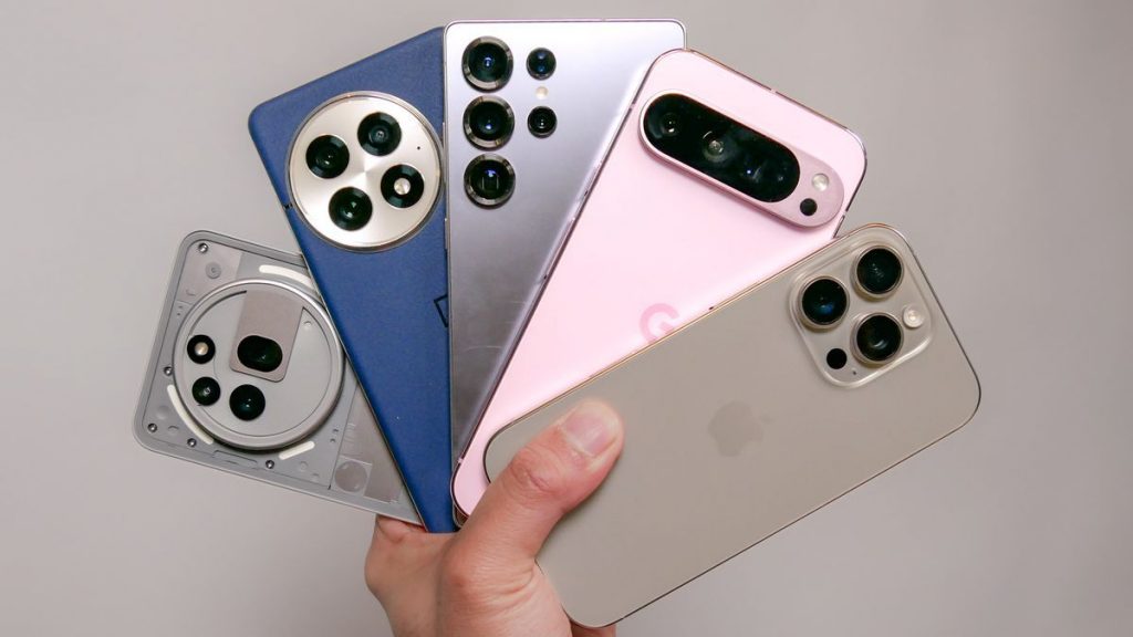 За-полгода-2025-года-в-России-продали-смартфонов-на-275-млрд-рублей-—-лидеры-xiaomi-и-apple