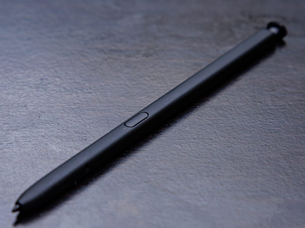 Стало-известно-о-планах-samsung-убрать-стилус-в-galaxy-s26.-Но-планы-осторожные