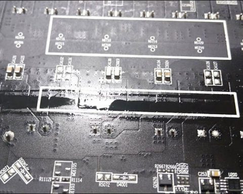 Эксперты-videocardz-объяснили,-почему-масляные-пятна-на-видеокарте-—-это-нормально