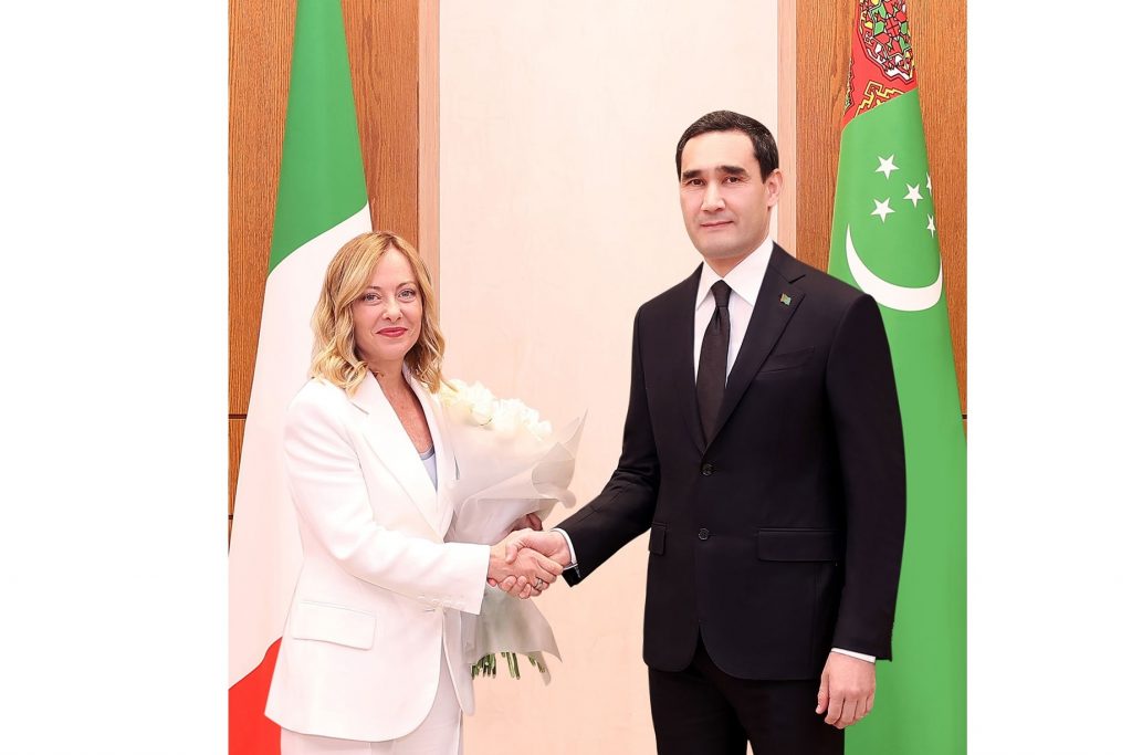 ddurcjdabyzt1bh8oiiioqidwpy5ie3x6q0xfeyf THE ASHGABAT TIMES