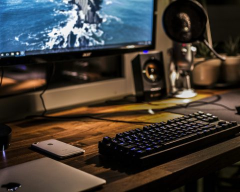 Аудитория-windows-сократилась-на-400-млн-ПК:-тенеденция-усилилась-после-пандемии