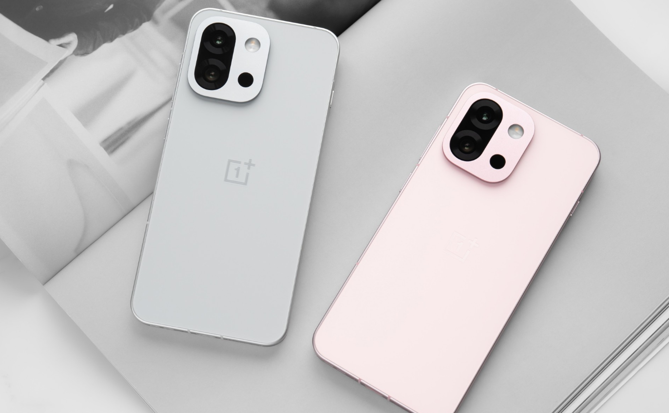 Инсайдер-раскрыл-некоторые-характеристики-будущего-компактного-флагмана-oneplus-15t