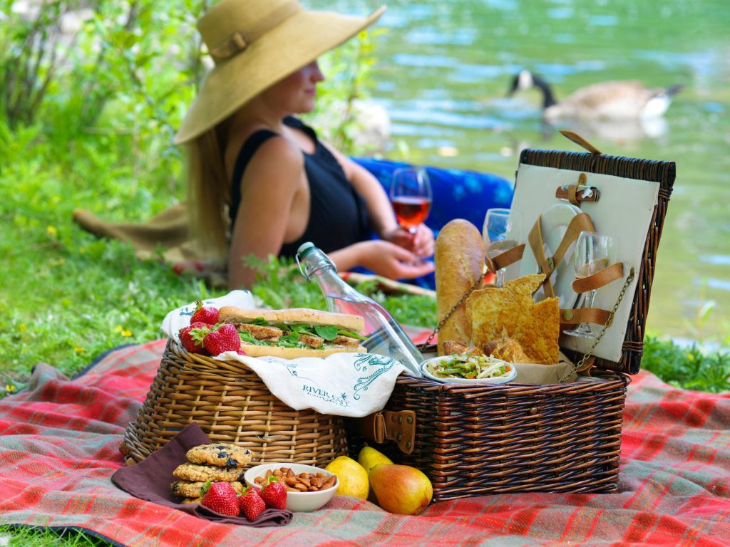 Перечислены-способы-избежать-пищевого-отравления-во-время-пикников