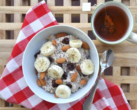 Ленивая-овсянка-с-семенами-чиа-и-другие-лучшие-завтраки-для-похудения