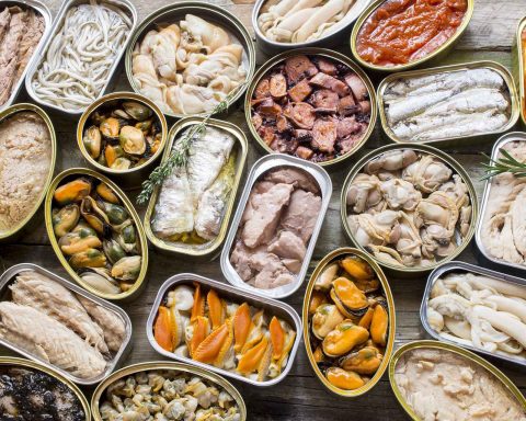 Медики-рассказали,-можно-ли-есть-кости-в-рыбных-консервах