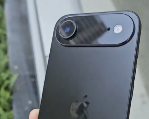 Ультратонкий-iphone-17-air-с модулем-камера-«как-у pixel»-показали-на видео