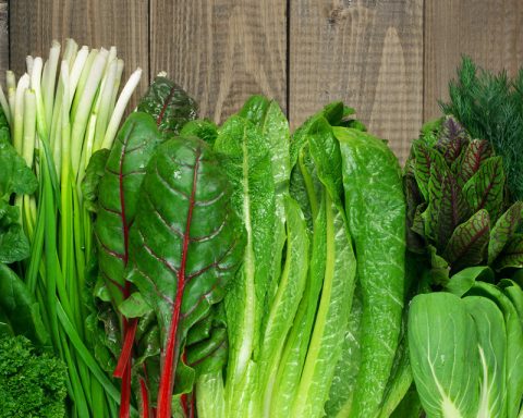 Листовая-зелень-помогла-предотвратить-заболевания-сердца-у-пожилых