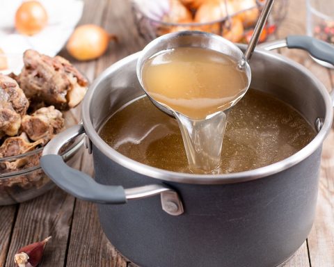 Бульон-и-не-только:-в-этих-продуктах-белка-меньше,-чем-вы-думали