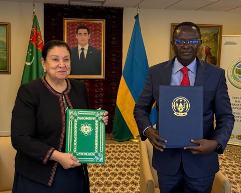 Установлены-дипломатические-отношения-между-Туркменистаном-и-Республикой-Руанда