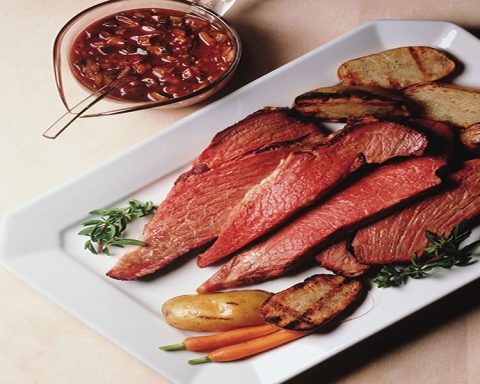 doctors-recommended-to-eat-less-saturated-fats-to-improve-cholesterol-levels