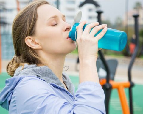 Мышечные-судороги-и-другие-признаки,-что-вам-нужны-электролиты