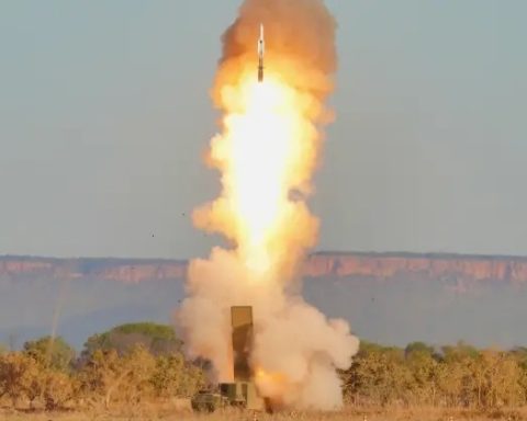 На-Западе-отдали-предпочтение-российскому-«Циркону»-по-сравнению-с-американской-sm-6