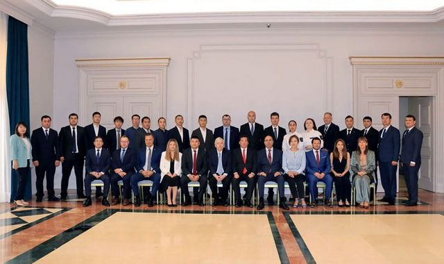 Государственная-таможенная-служба-Туркменистана-на-международном-форуме-в-Астане