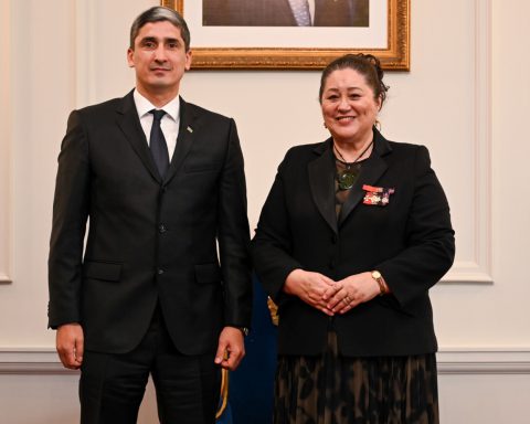 ambassador-of-turkmenistan-presented-his-credentials-to-governor-general-of-new-zealand