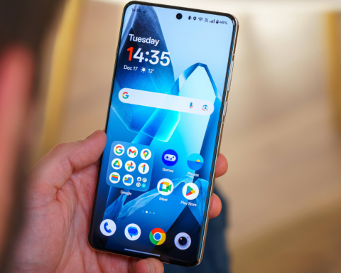 oneplus-15-и-ace-6-представят-вместе-уже-в-октябре-2025-года