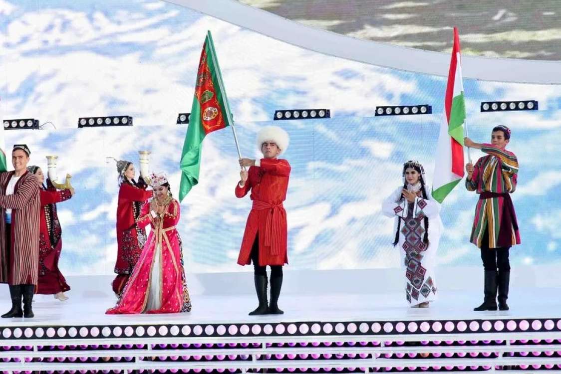 lldc3:-Искусство-и-культура-объединяют-народы