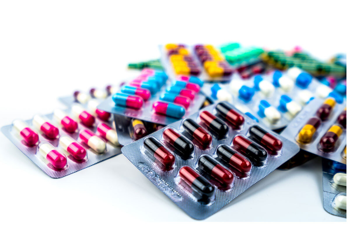 Антибиотики-и-не-только:-эти-лекарства-и-БАДы-сделают-вашу-кожу-более-чувствительной-к-солнцу