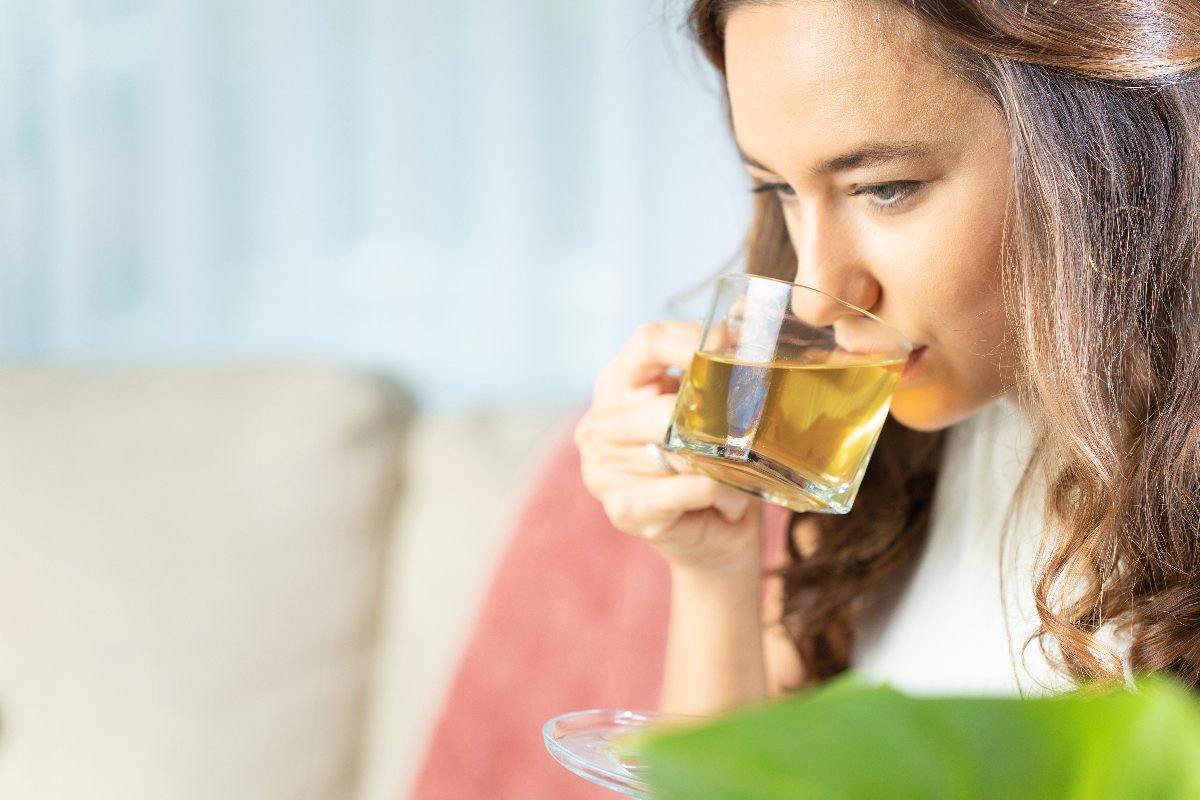 green-tea-and-other-drinks-that-naturally-reduce-the-level-of-stress-hormone