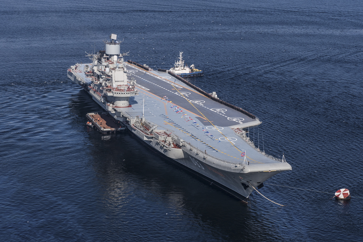 the-only-russian-aircraft-carrier-“admiral-kuznetsov”-is-mothballed