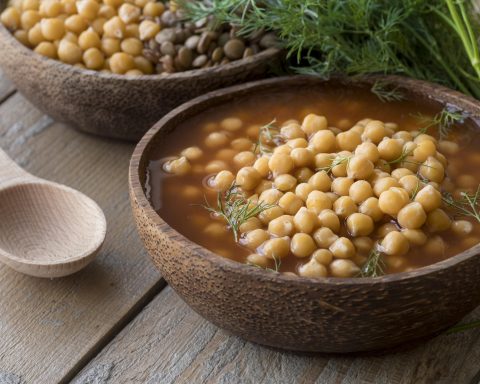 nut-was-called-the-best-carbohydrate-to-maintain-intestinal-health