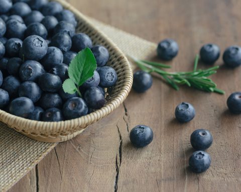 Черника-поможет-вам-защититься-от-деменции