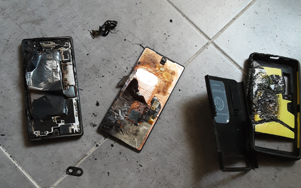 Смартфон-pixel-6a-взорвался-в-полуметре-от-головы-владельца