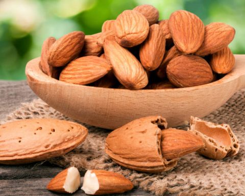 locking-almonds-will-make-it-more-healthy-for-health