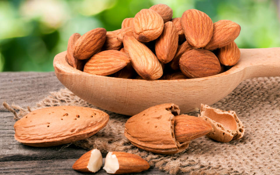 locking-almonds-will-make-it-more-healthy-for-health