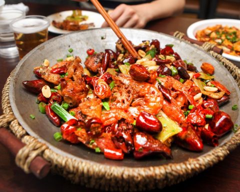 Жара-и-другие-причины,-почему-вам-хочется-острого