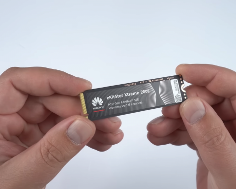 the-first-freely-sold-ssd-huawei-tested