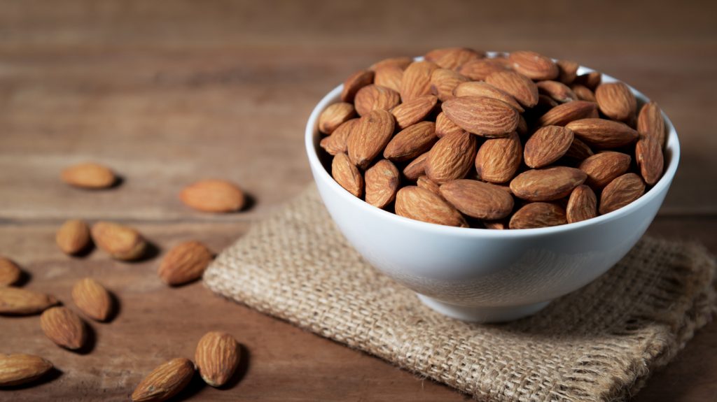 almonds-were-called-the-best-nut-to-reduce-fat-on-the-stomach