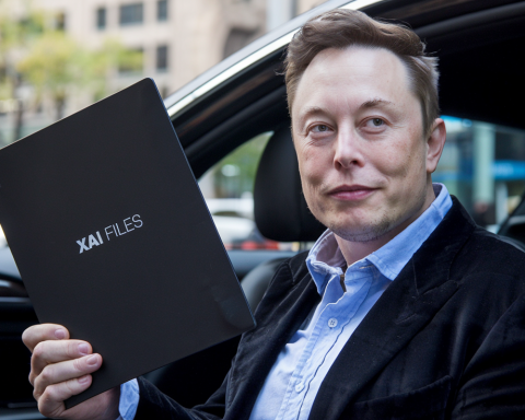xai-Илона-Маска-подала-заявку-на товарный-знак-macrohard