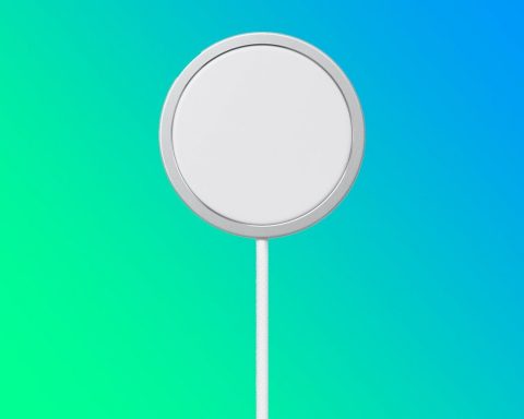 apple-обновила-прошивку-беспроводной-зарядки-magsafe.-Но-не-рассказала,-что-изменилось